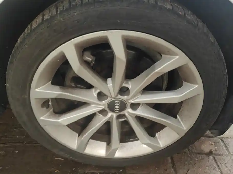 Audi A4L 2018 30 40 TFSI Fashion
