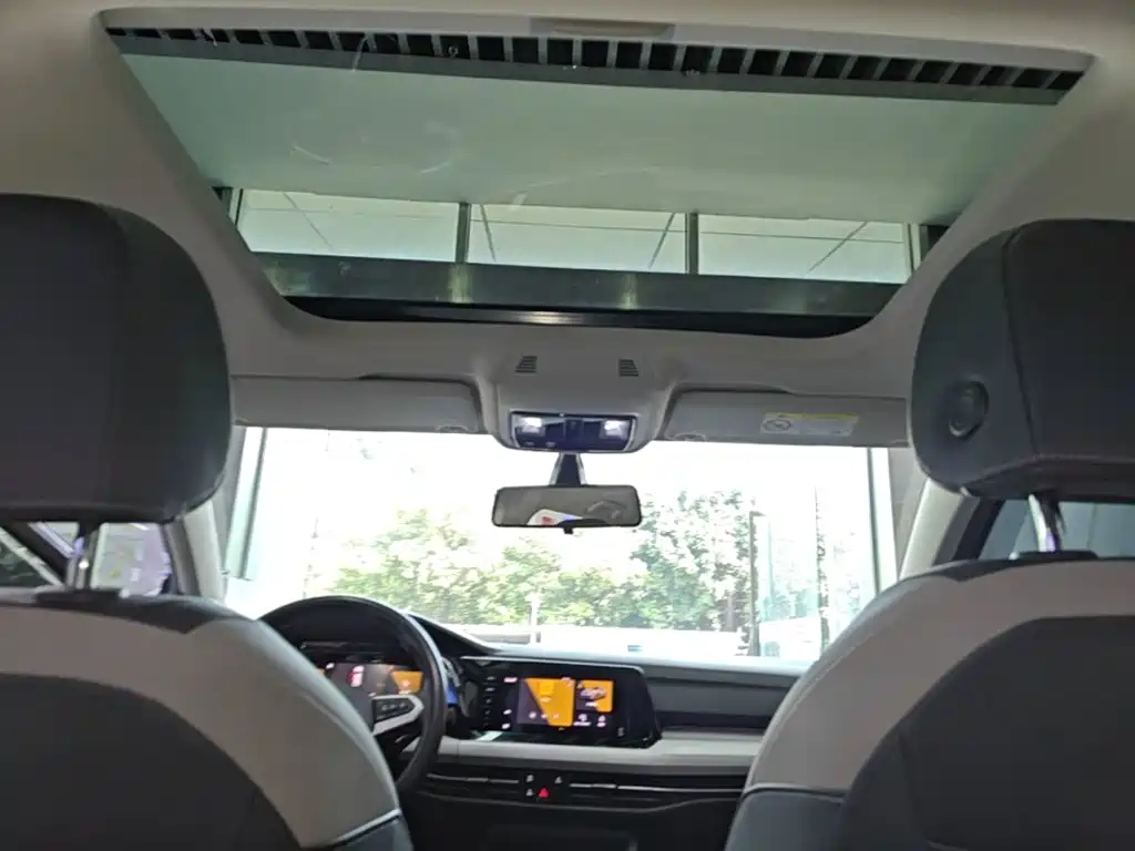 Volkswagen Golf — миниатюра 14