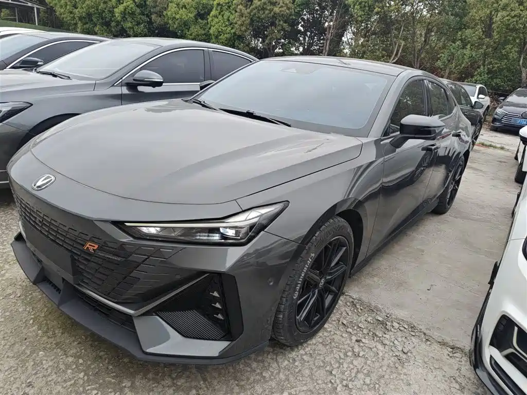 Changan UNI-V 2022