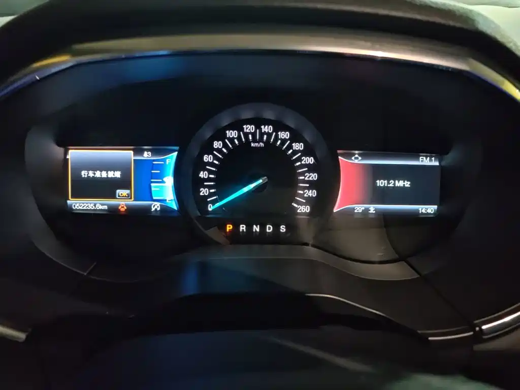 Ford Edge — миниатюра 12