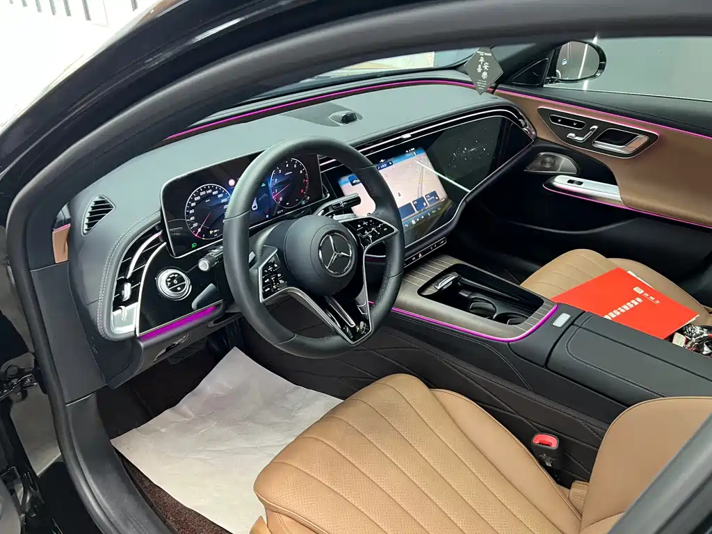 Mercedes-Benz E-Class — миниатюра 4