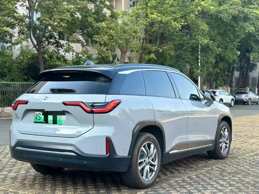 NIO NIO ES6