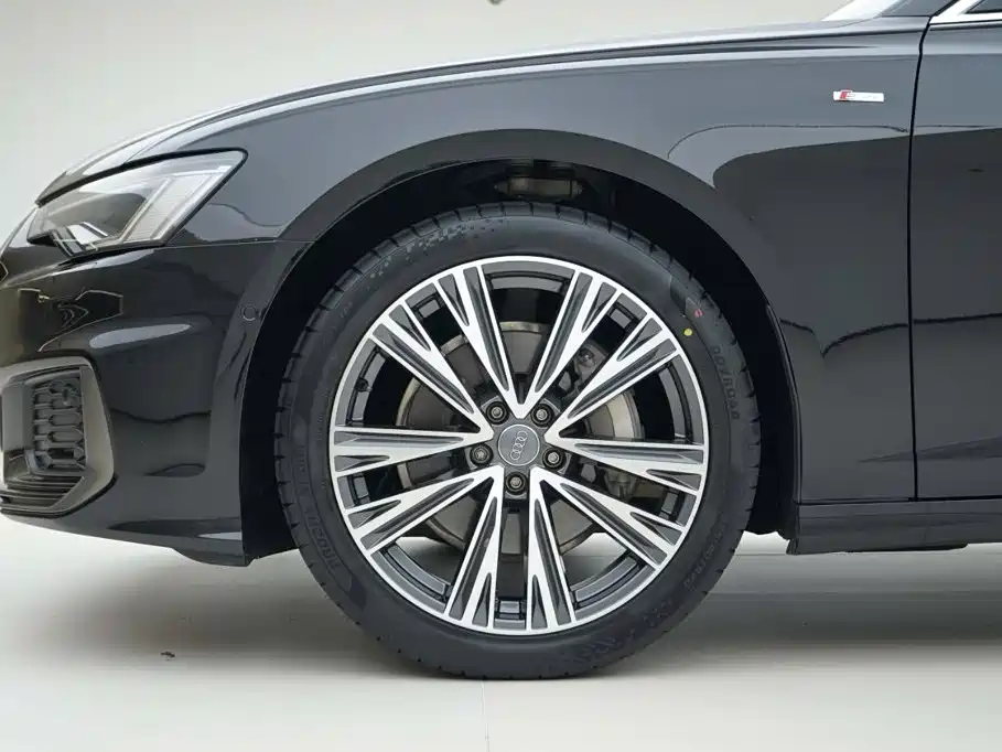 Audi A6L — миниатюра 14
