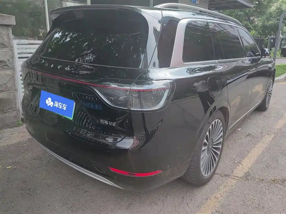 Aito M9 2025 Ultra 52kWh 6 мест (192 )