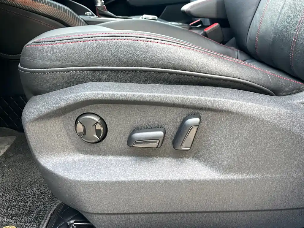 Audi Q2L — миниатюра 9