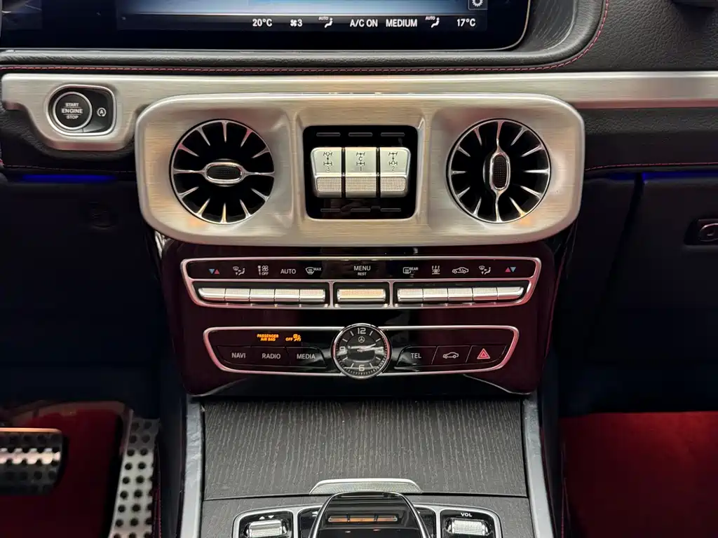 Mercedes-Benz G-Class — миниатюра 21
