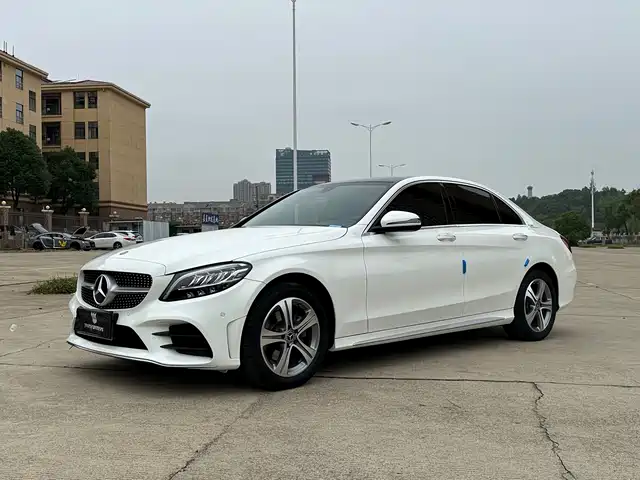 MERCEDES BENZ C CLASS