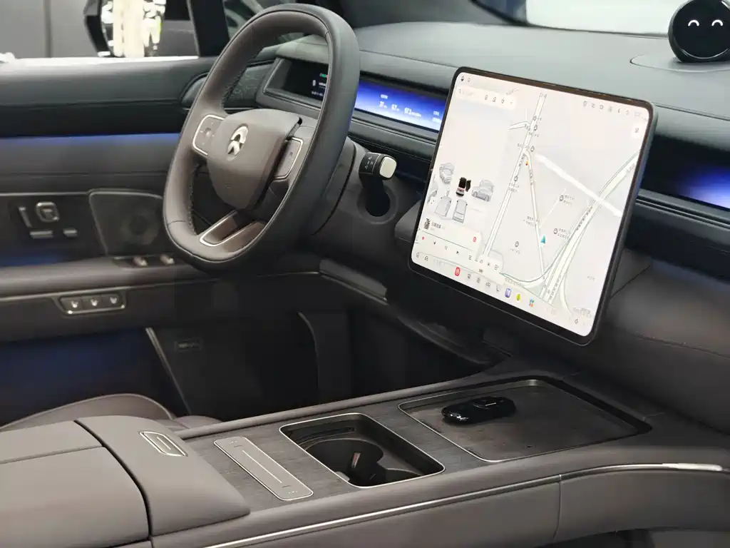 NIO ES8 — миниатюра 9