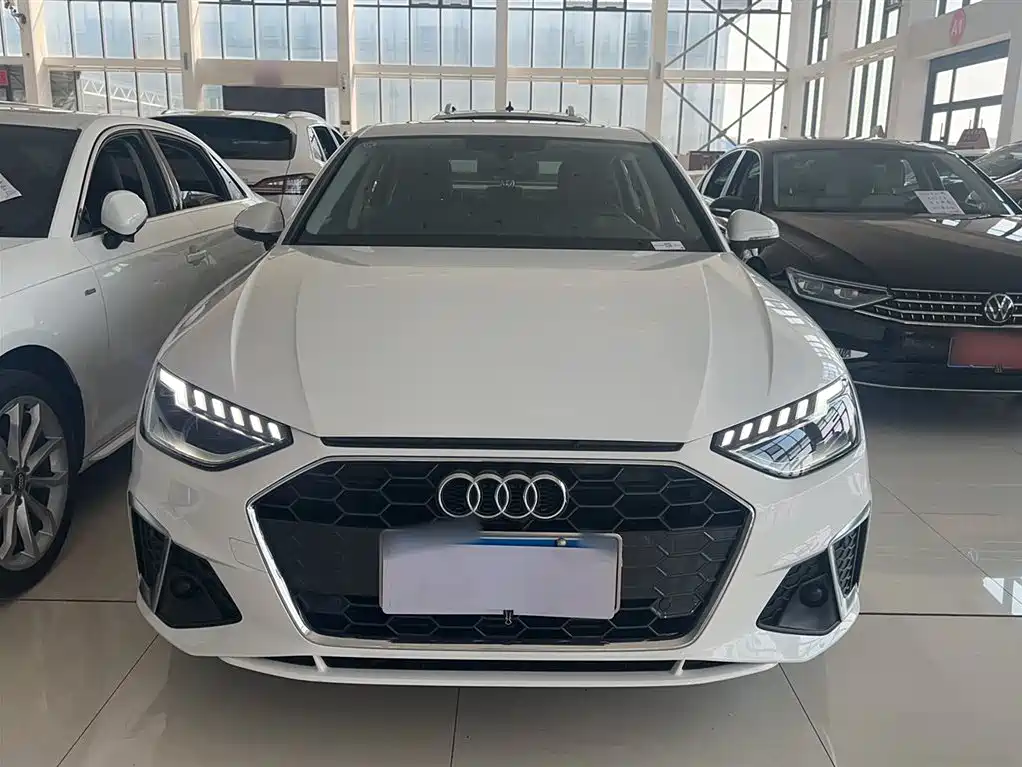 Audi A4L 2020 40 TFSI Luxury
