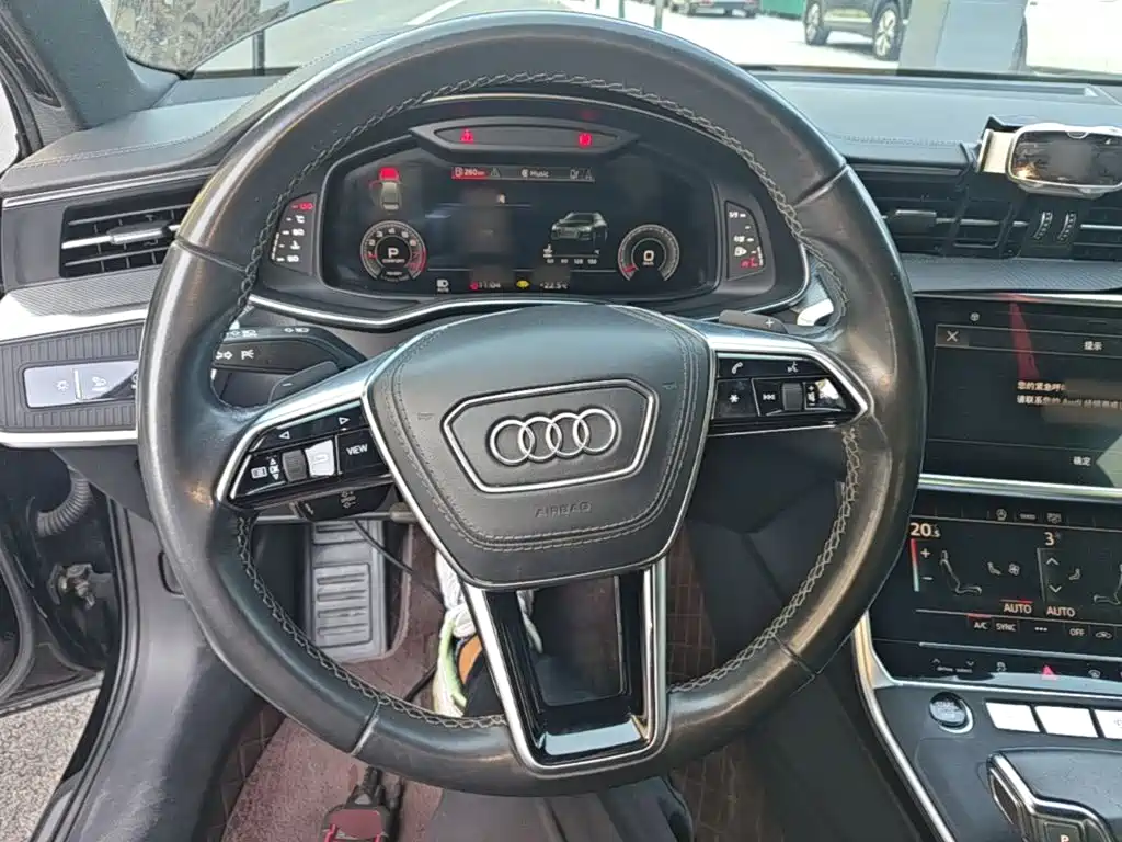Audi A6L — миниатюра 11