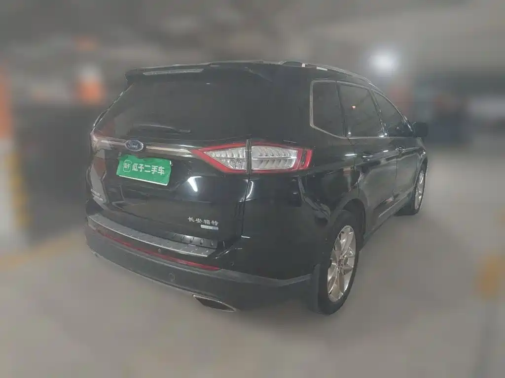 Ford Edge — миниатюра 4