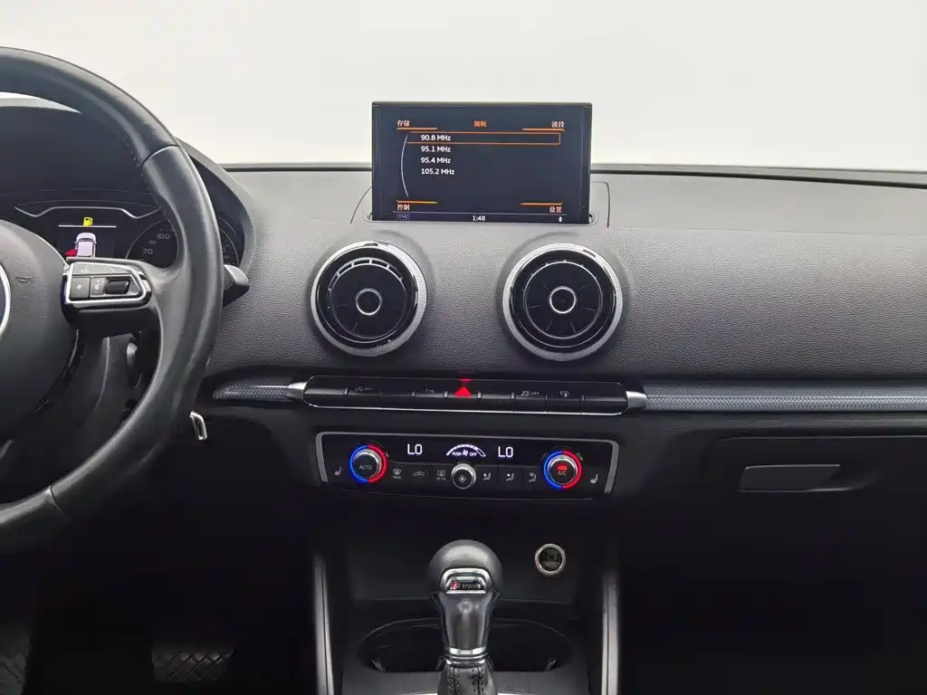 Audi A3 (Import) — миниатюра 12