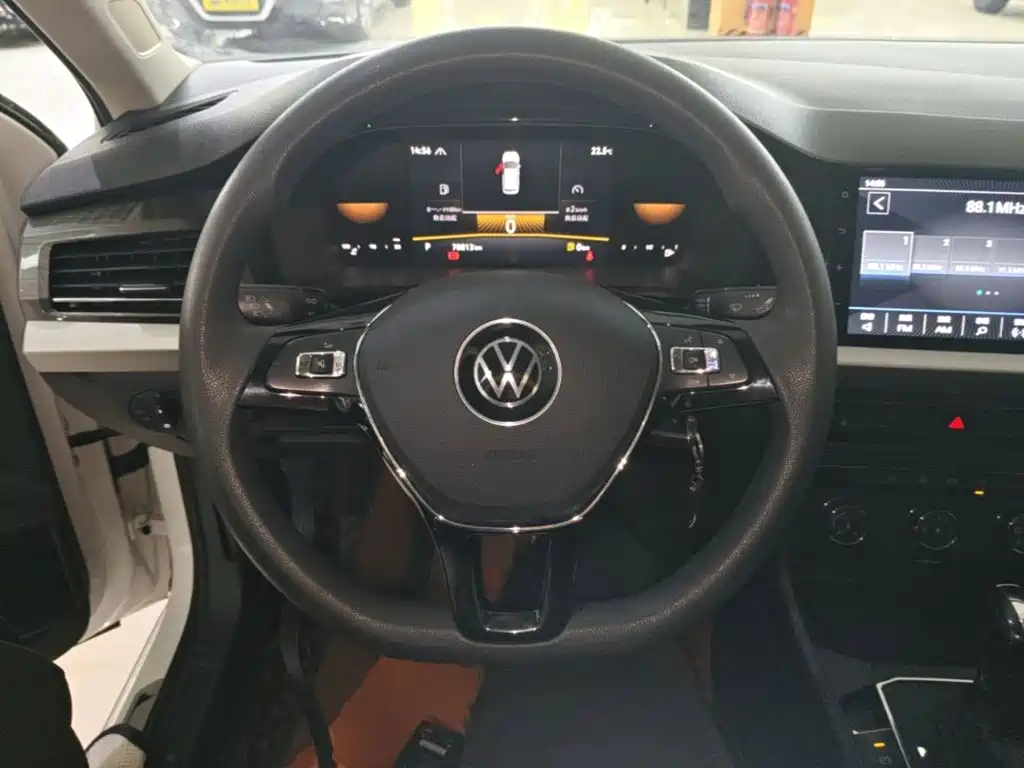 Volkswagen Lavida — миниатюра 11