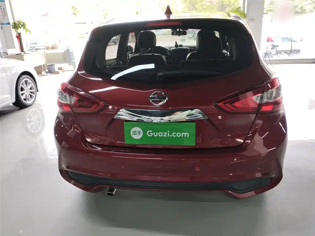 Nissan Tiida 2021 1.6L CVT