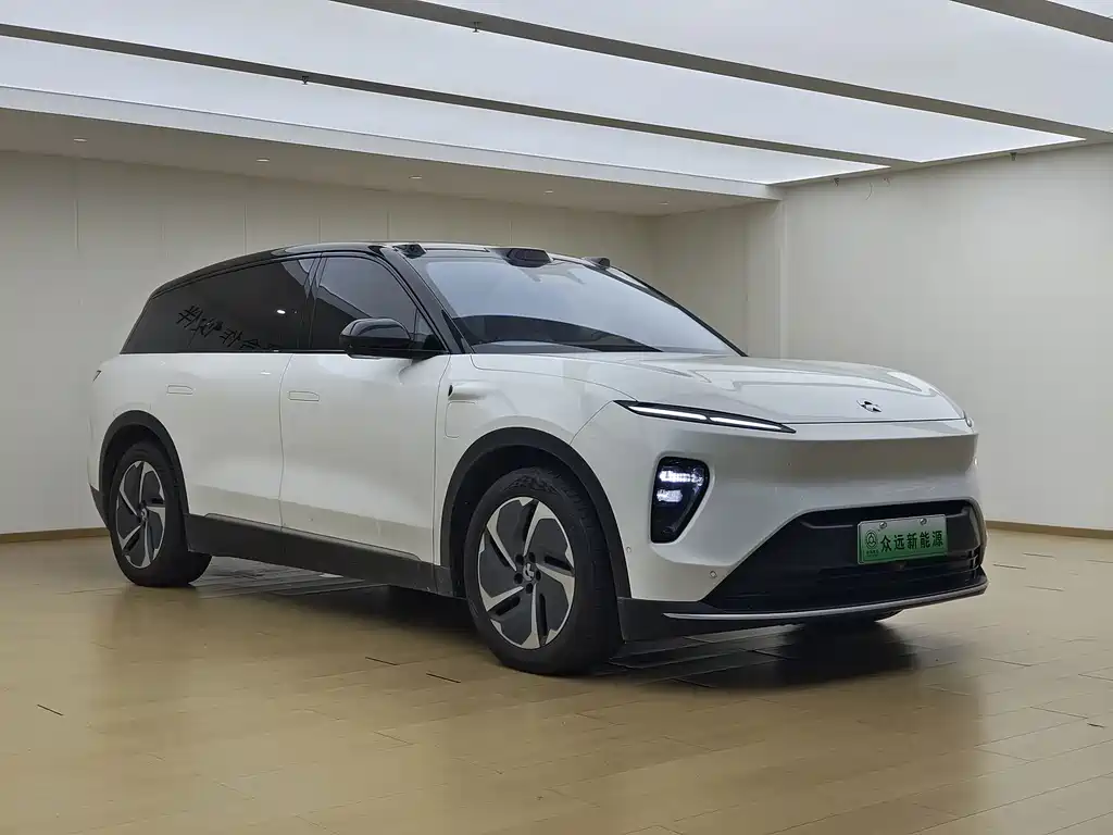 NIO ES8 — миниатюра 4