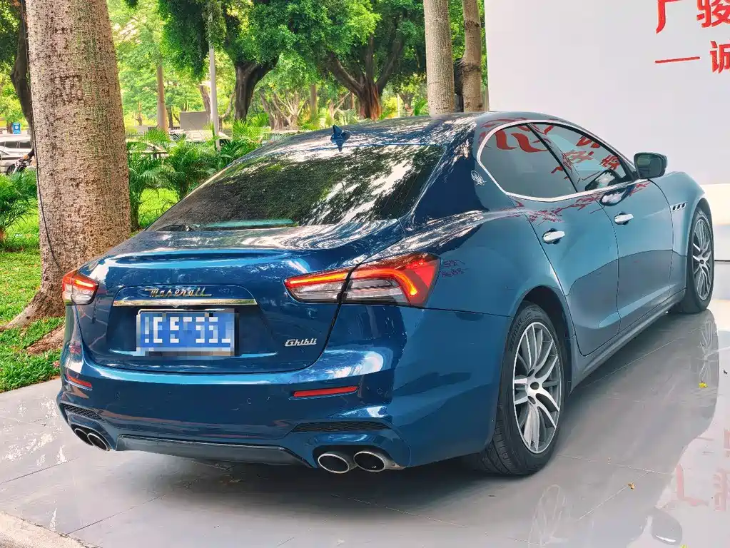 Maserati Ghibli — миниатюра 11