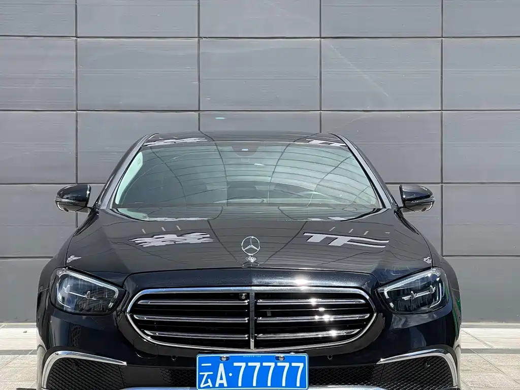 Mercedes-Benz E-Class — миниатюра 4