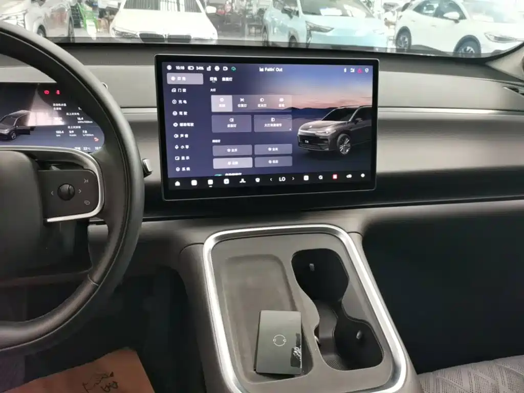 Leapmotor Leapmotor C16 — миниатюра 13