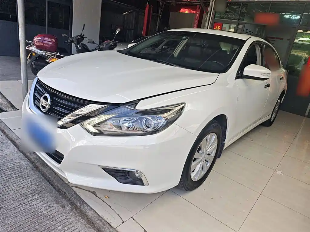 Nissan Teana 2018