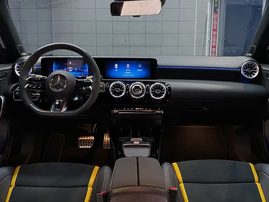Mercedes-Benz A-Class AMG (Import) — миниатюра 5