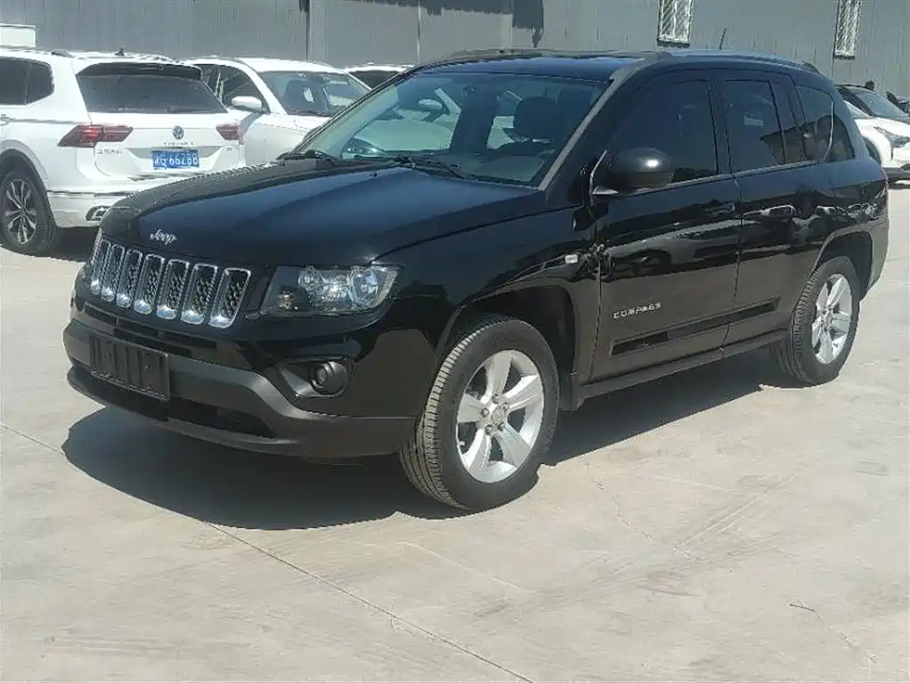 Jeep Compass (Import) 2014