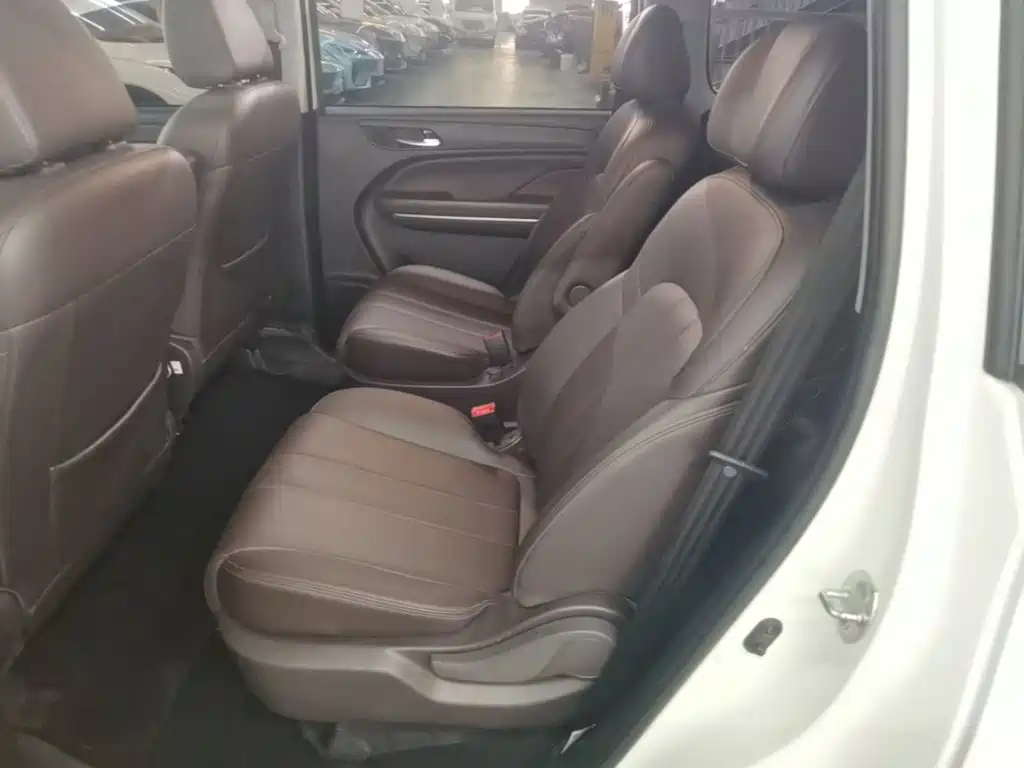 GAC Motor Trumpchi M6 — миниатюра 13