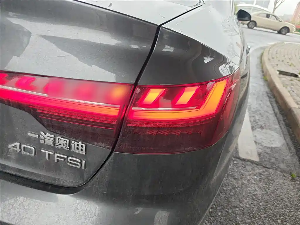 Audi A4L 2022 40 TFSI Fashion