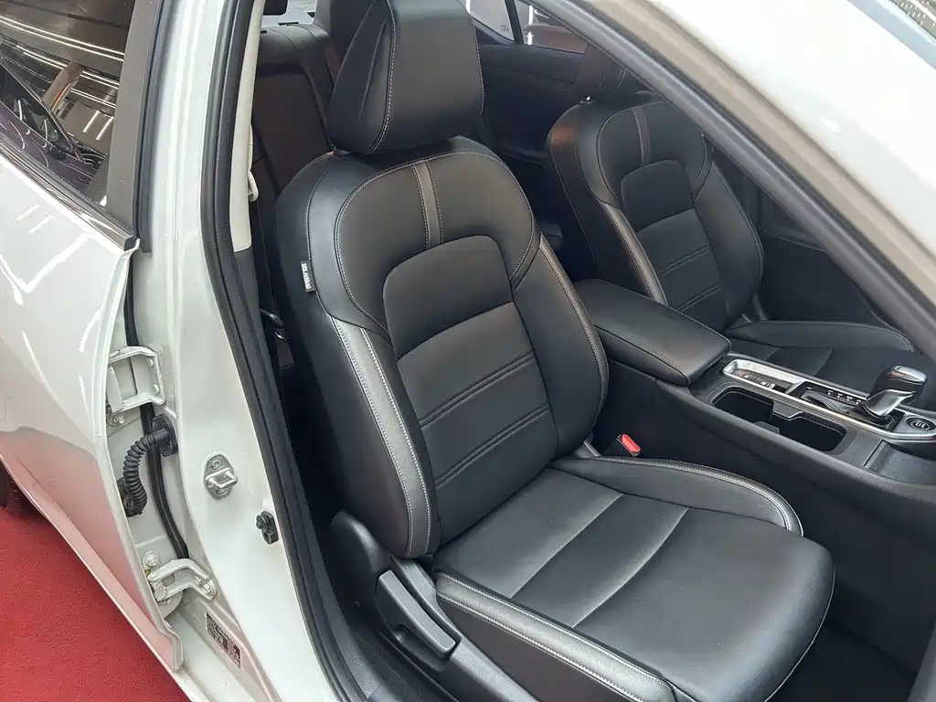 Nissan Sylphy — миниатюра 32