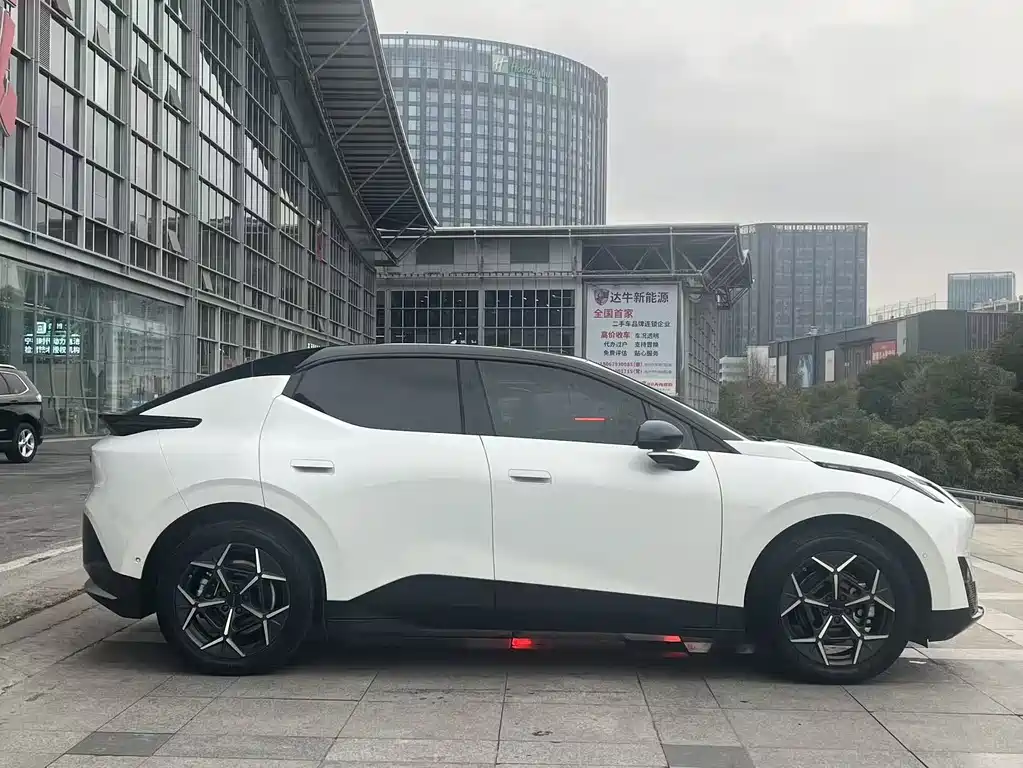LYNK Z20