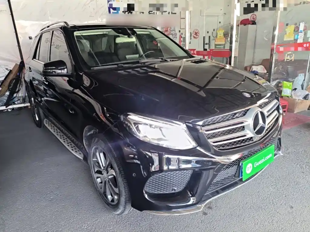 Mercedes-Benz GLE (Import) — миниатюра 4
