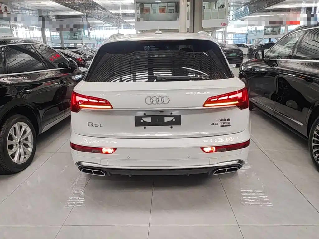 Audi Q5L — миниатюра 6