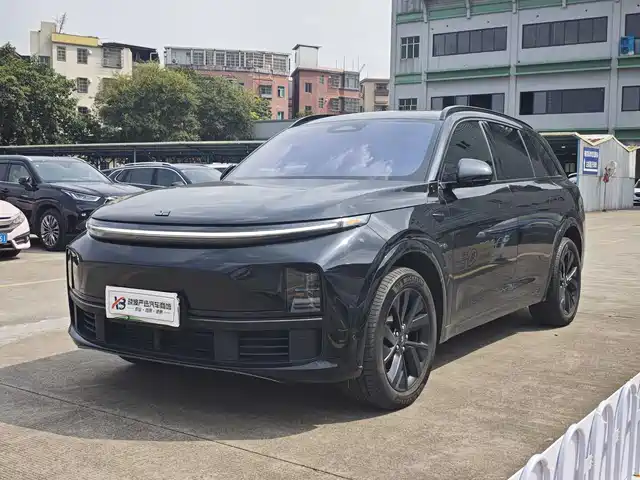 IDEAL CAR IDEAL L7 2023