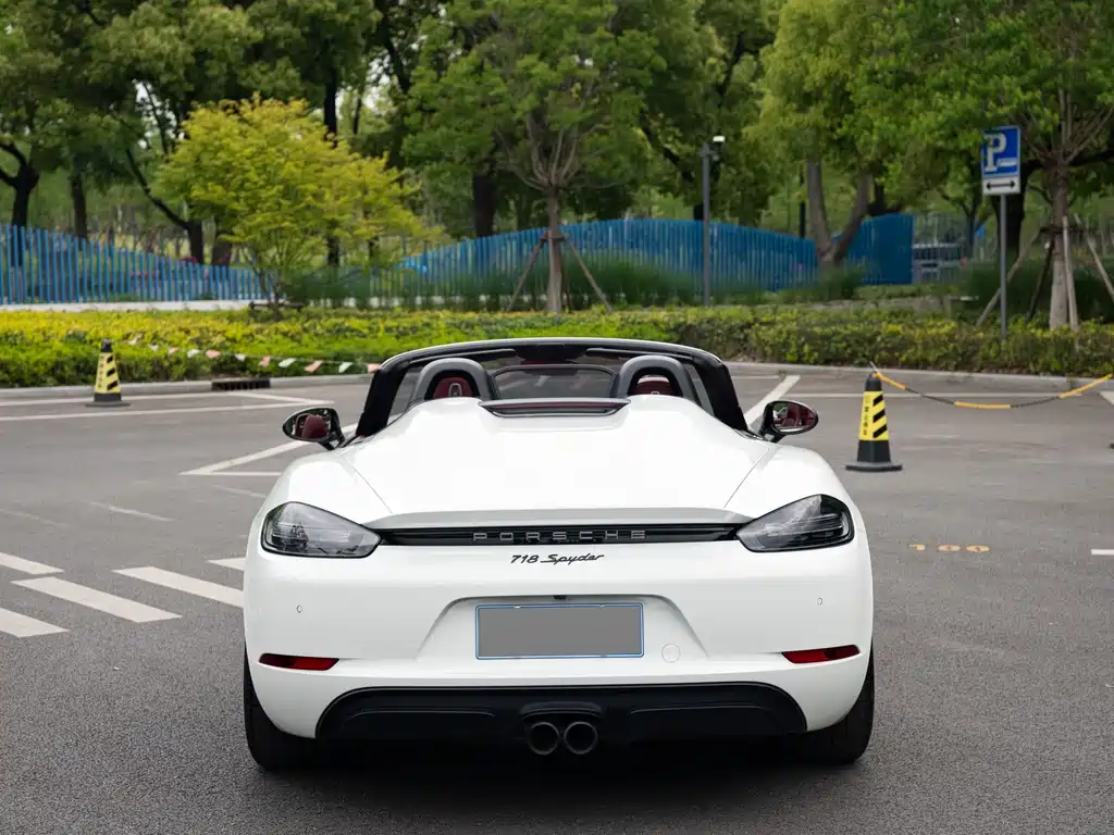 Porsche 718 2022 Spyder 2.0T