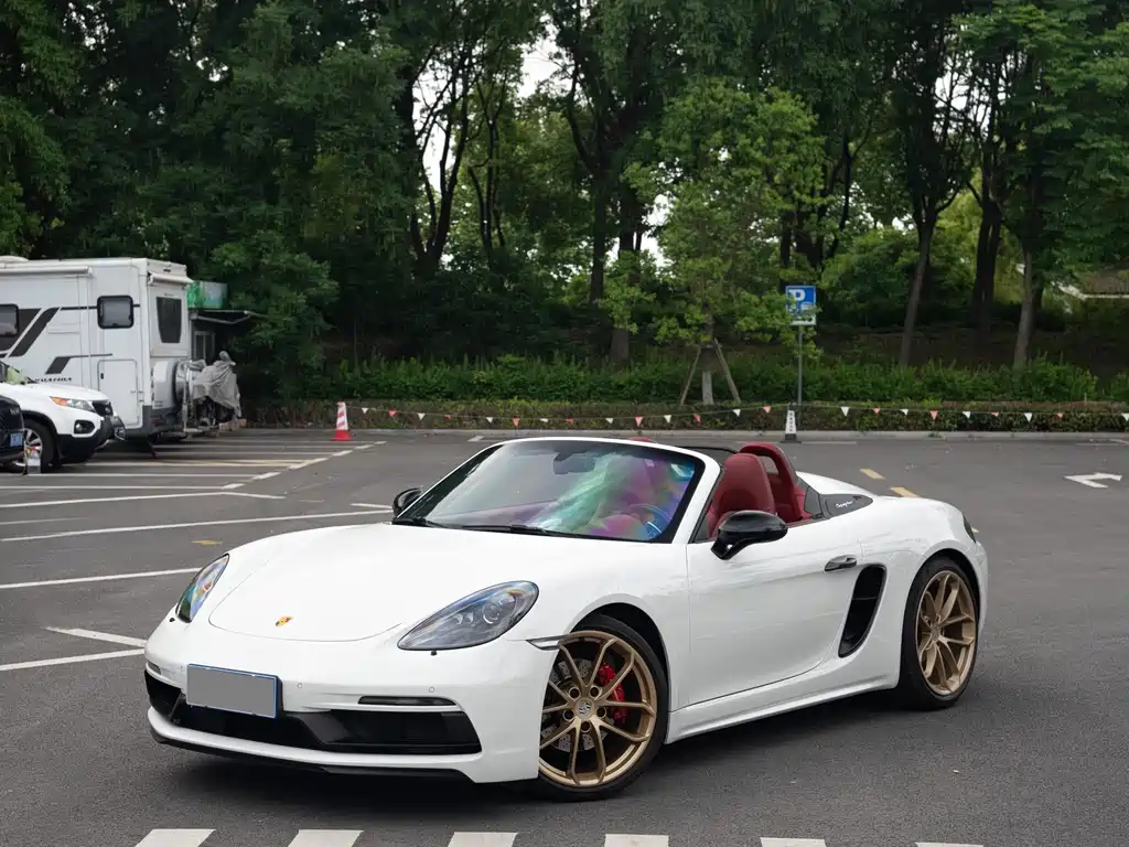 Porsche 718 2023