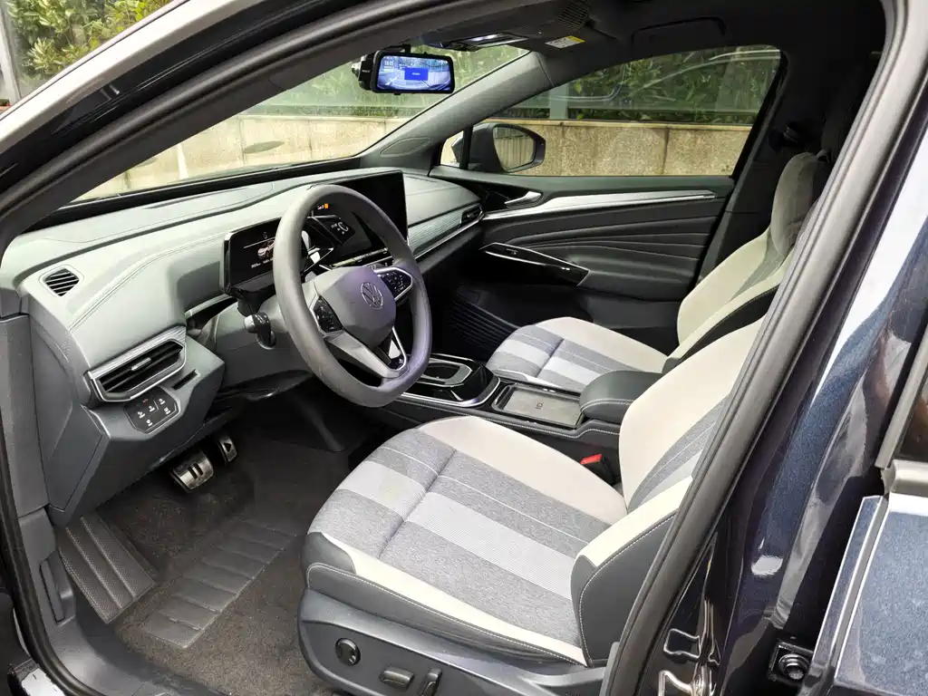 Volkswagen ID.4 Crozz — миниатюра 8