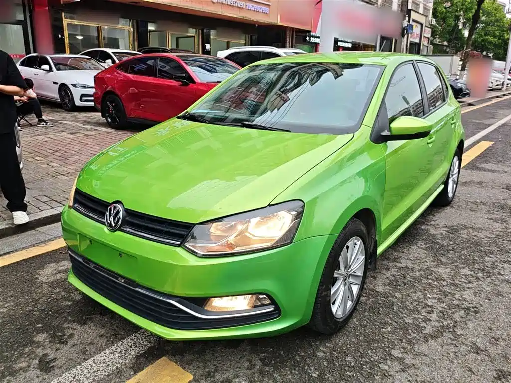 Volkswagen Polo 2015
