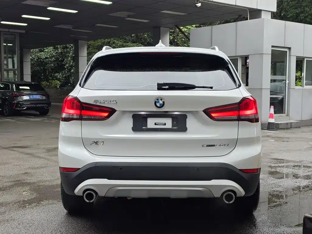 BMW X1 — миниатюра 6