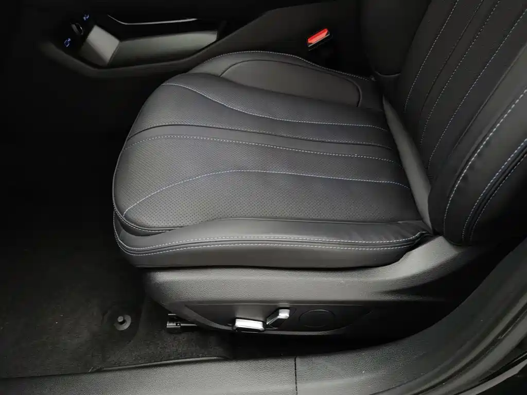 Geely Xingrui — миниатюра 20