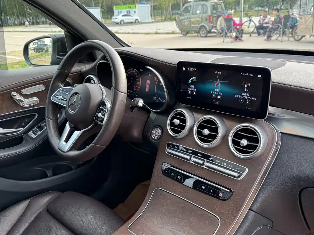 Mercedes-Benz GLC — миниатюра 27