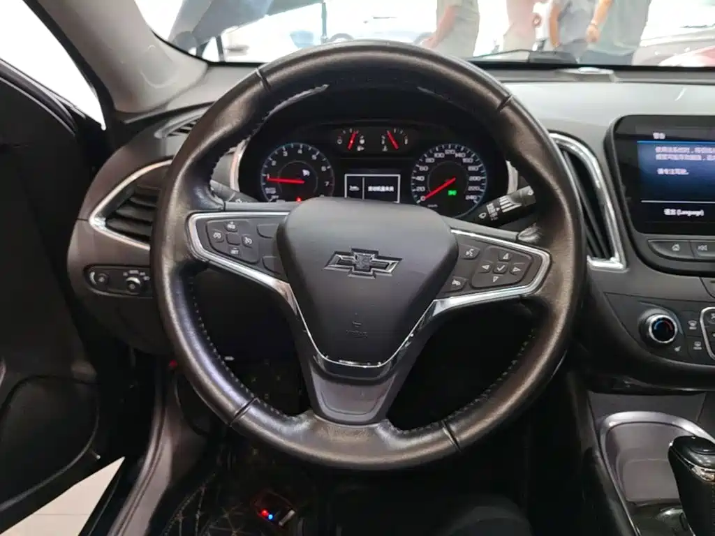 Chevrolet Malibu XL — миниатюра 11