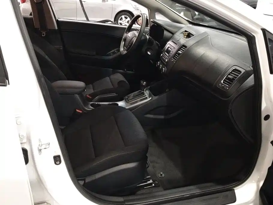 Kia K3S — миниатюра 8