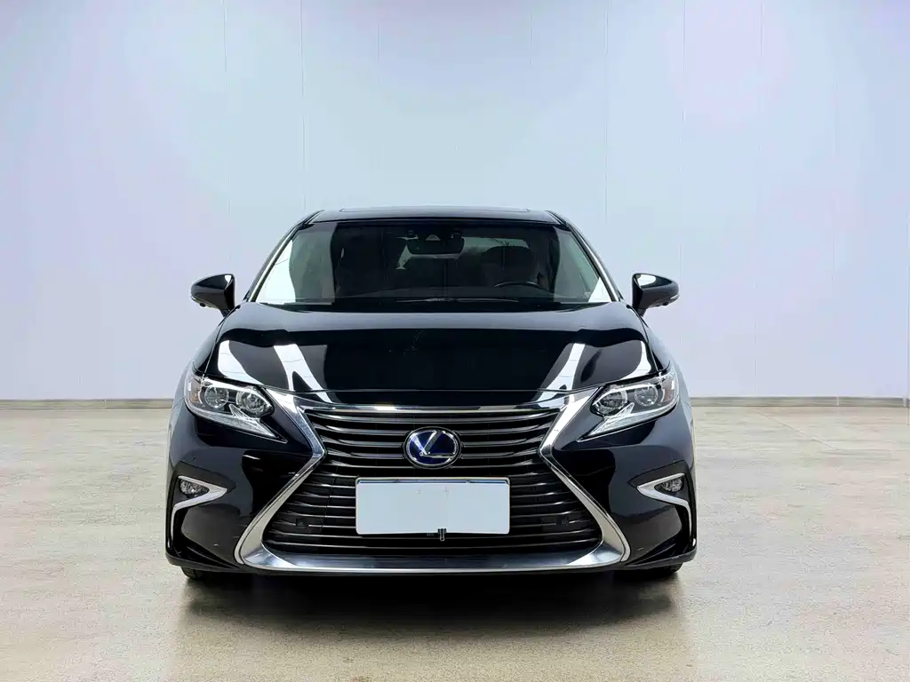 Lexus ES — миниатюра 2