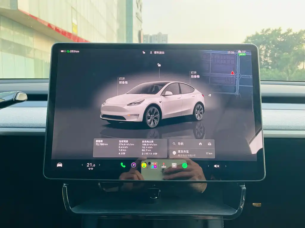 Tesla Model Y 2023 — фото 17