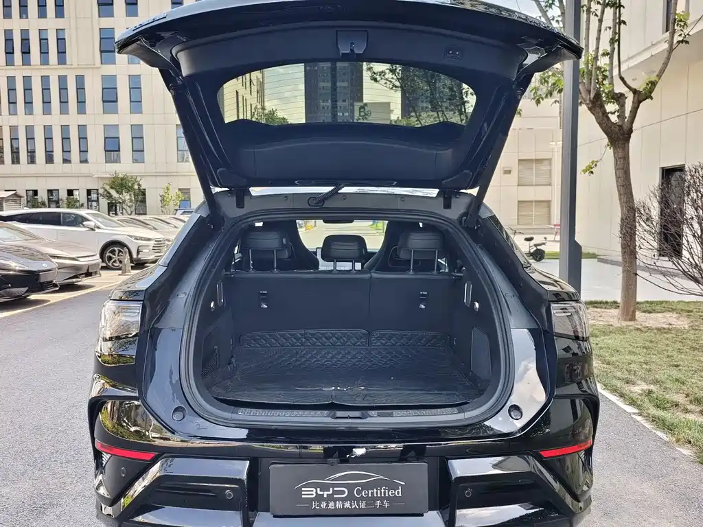 BYD Seal 07 EV — миниатюра 11