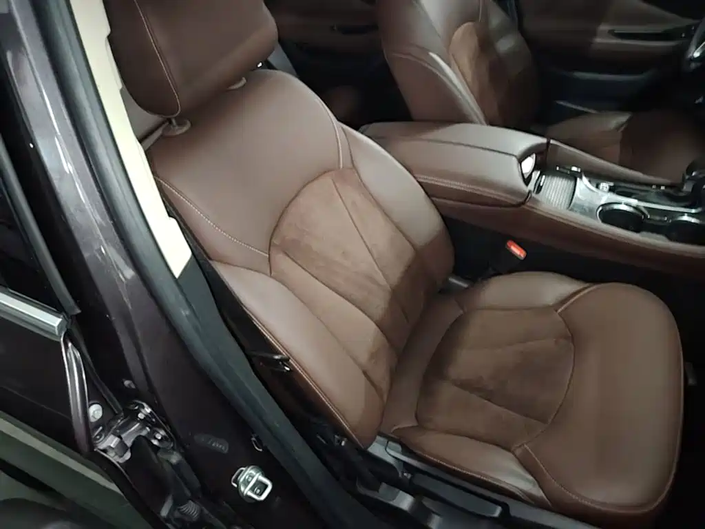 Buick Envision Plus — миниатюра 25