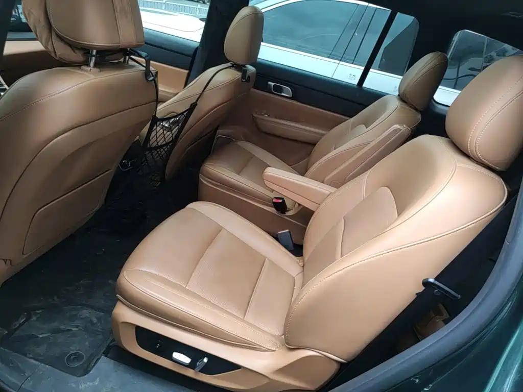Li Auto Li ONE — миниатюра 17