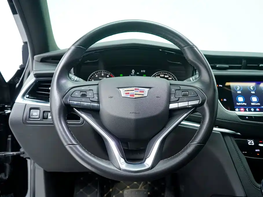Cadillac XT6 — миниатюра 17