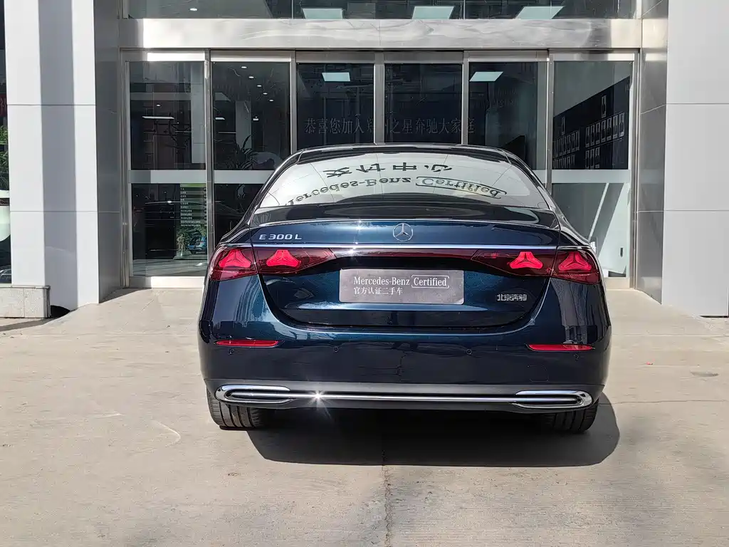 MERCEDES-BENZ E CLASS