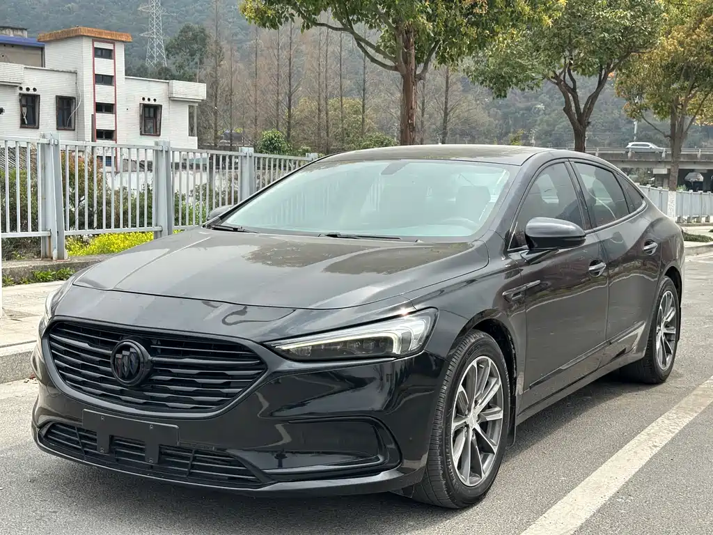 Buick LaCrosse 2022