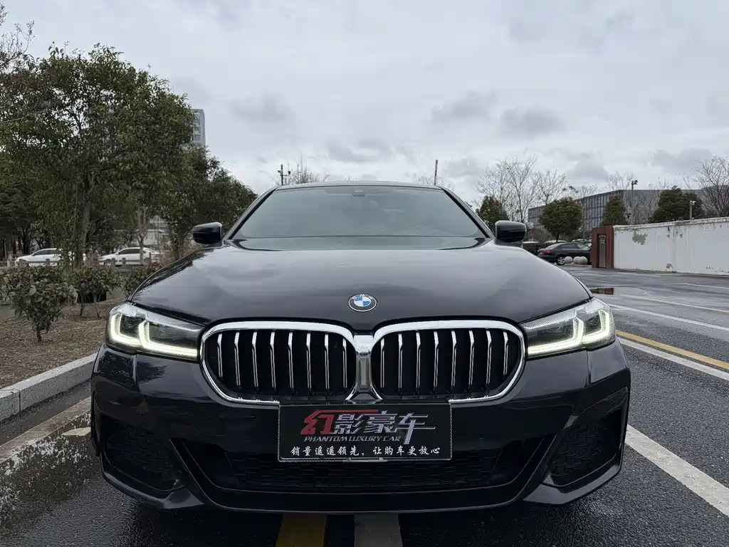 BMW 5 SERIES